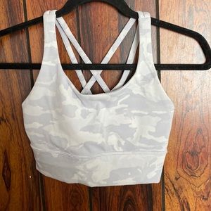 White camp Lulu lemon sports bra